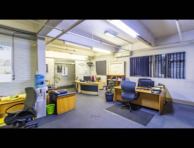 5,918M² FACTORY FOR SALE IN STEELEDALE